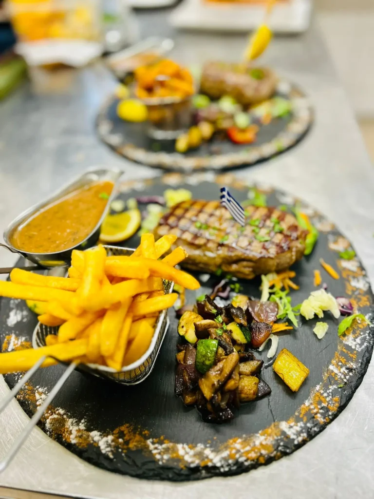 Pommes-Frites-&-Steak